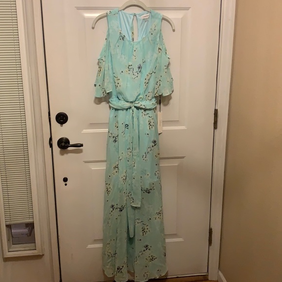 Dresses & Skirts - Calvin Klein Maxi dress
